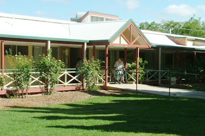 Bolton Clarke Pioneers, Longreach