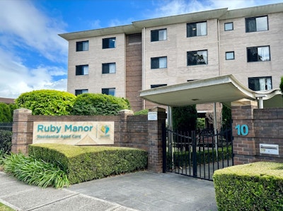 Ruby Manor