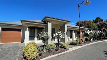 Warrina Court